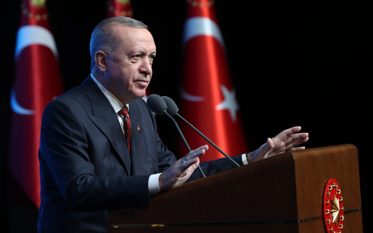 Cumhurbaşkanı Erdoğan dünyaya ilan etti! 9 başlık 32 hedef var!
