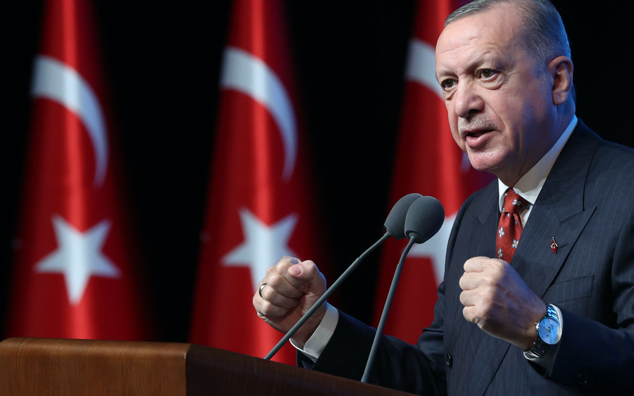 'Cumhurbaşkanı Erdoğan ses getirecek Kabine değişikliği yapacak' iddiası