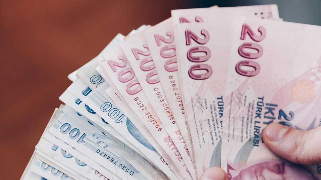 Yüz binlerce çalışana müjde! Bugün hesaba en az 1.108 TL yatacak