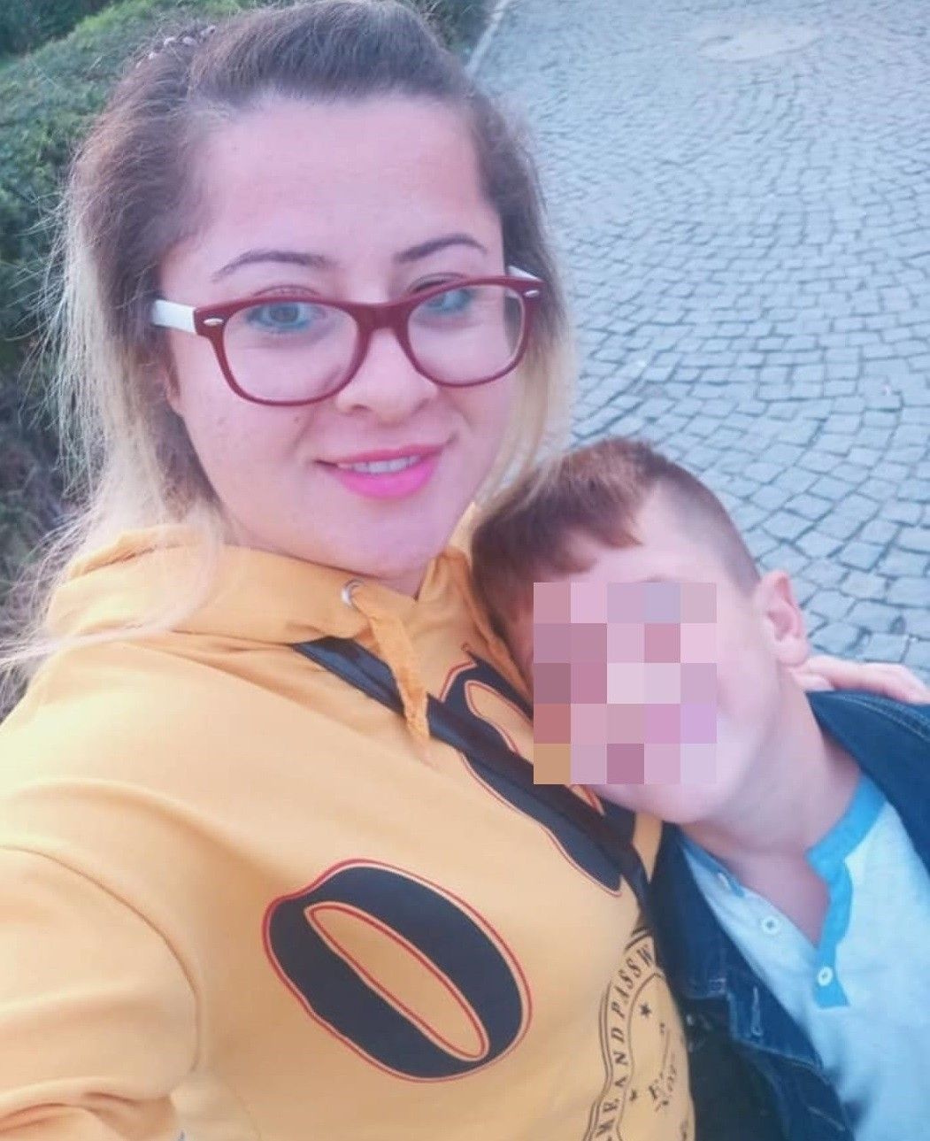 İzmir'de genç kadın motosiklet kullanırken eski sevgilisi tarafından öldürüldü