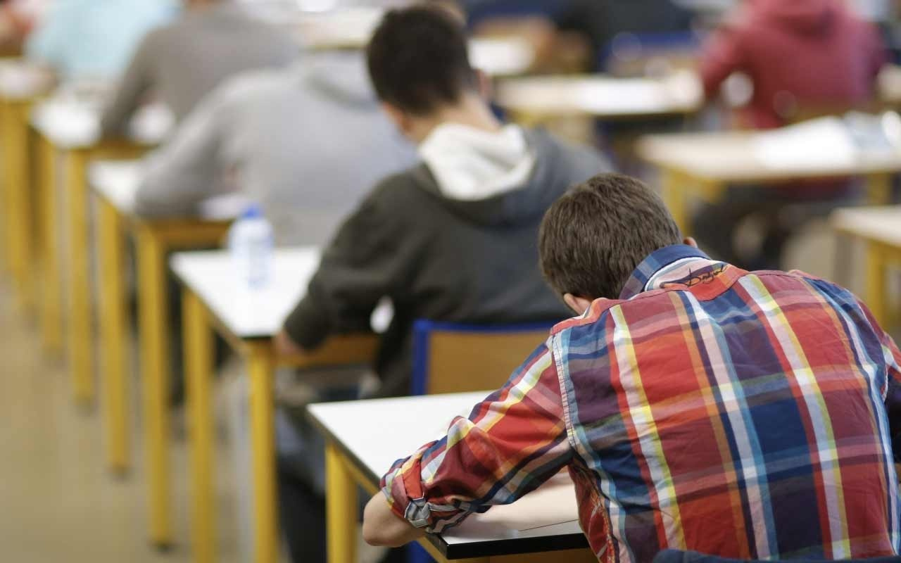 Vaka sayıları artarken Açıköğretim öğrencilerinin yüz yüze sınav isyanı