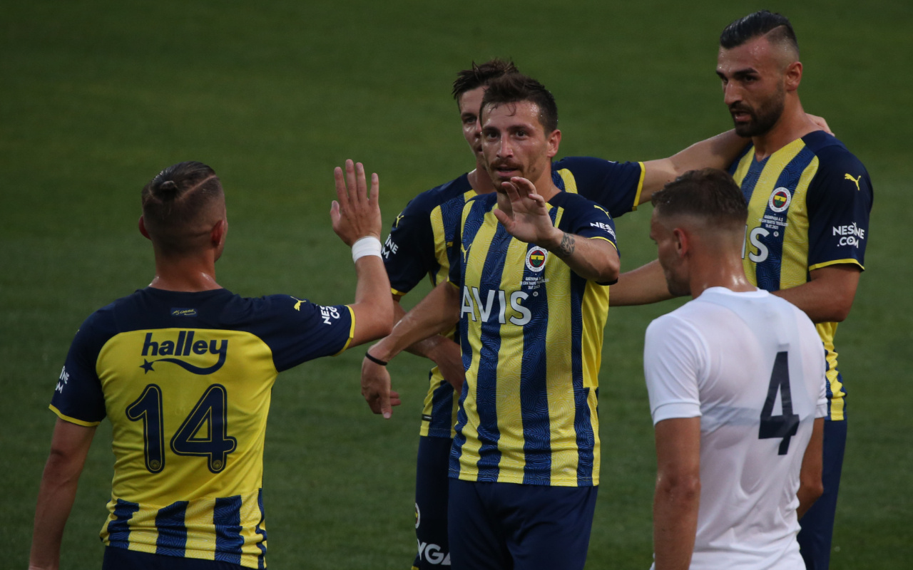 Fenerbahçe hazırlık maçında Kasımpaşa'yı 4 golle geçti