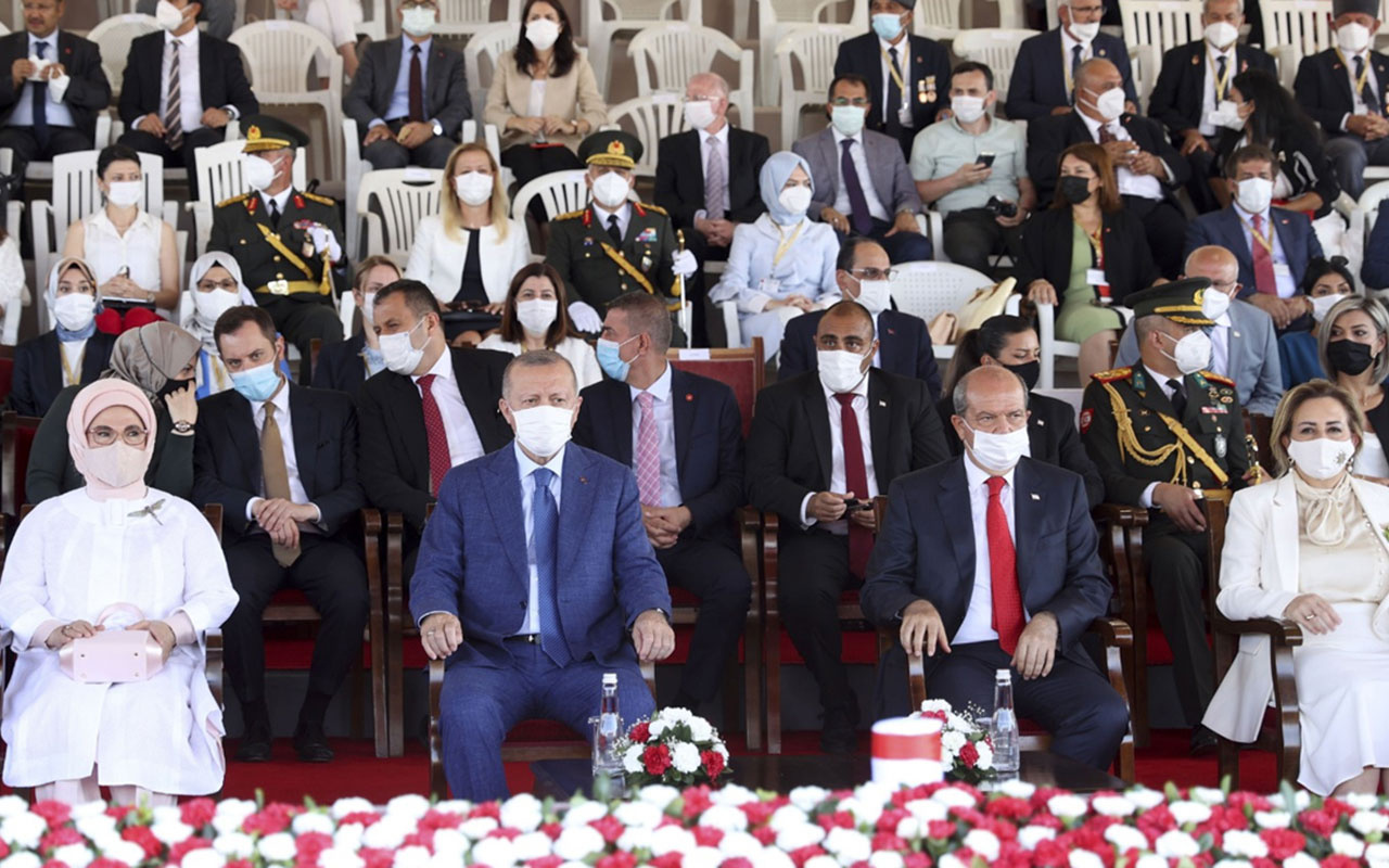 KKTC'de protokol krizi! İYİ Partililer tören alanını terk edip Türkiye'ye döndü