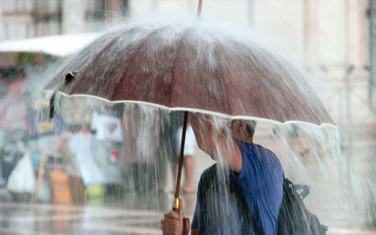 İstanbul Valiliği uyardı! Sağanak yağış ve sel riski!
