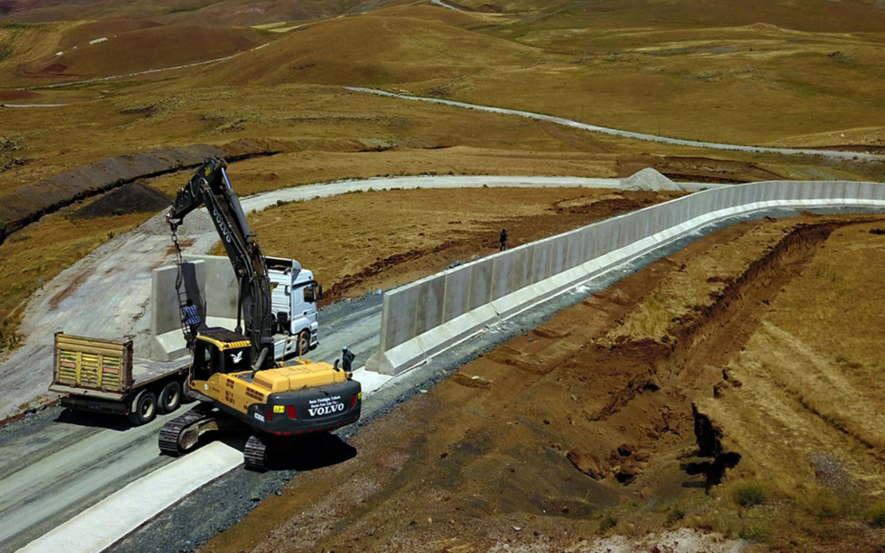 Türkiye-İran sınırına 63 kilometrelik duvar inşası! Yasa dışı geçişler engellenecek