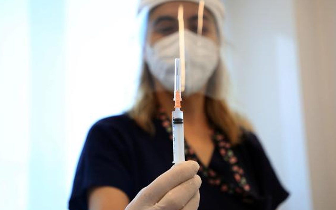 Sağlık Bakanlığı, Türkiye'de uygulanan aşı miktarını açıkladı