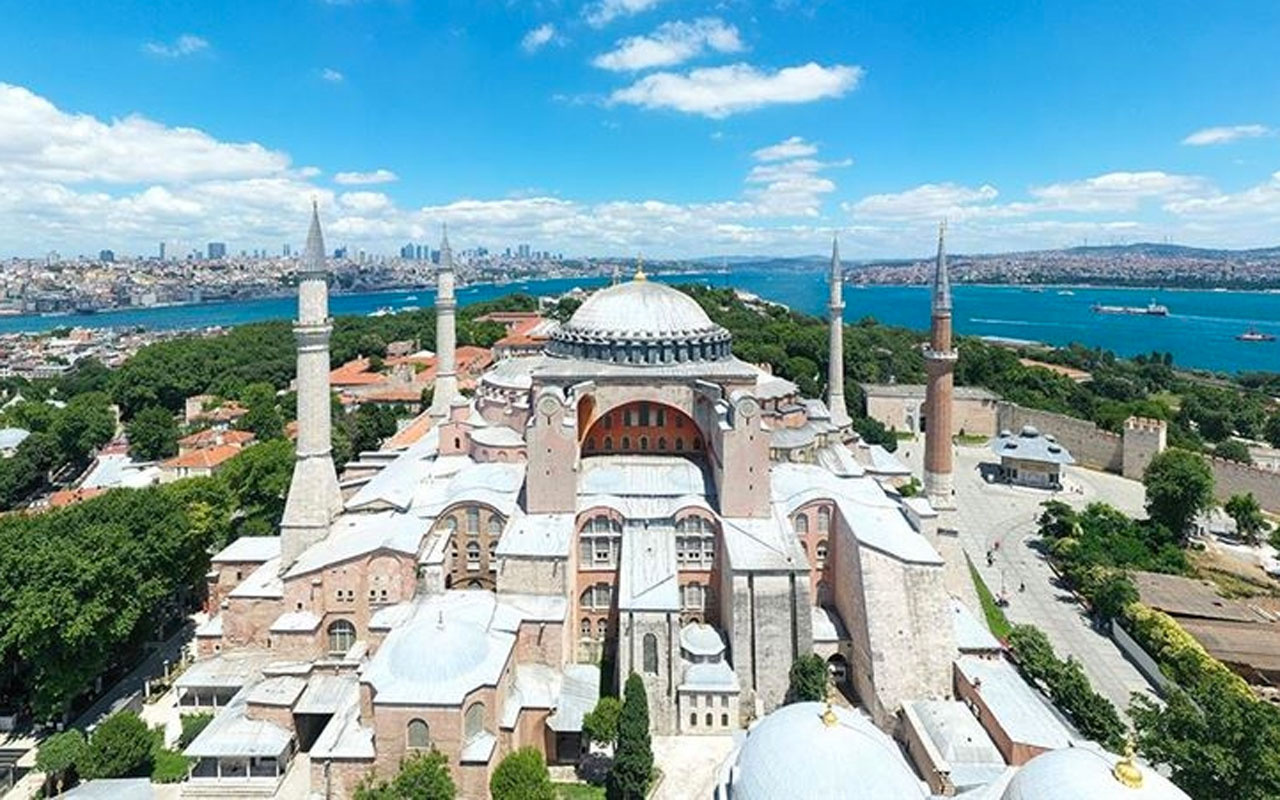 Cumhurbaşkanı Erdoğan'dan Ayasofya mesajı