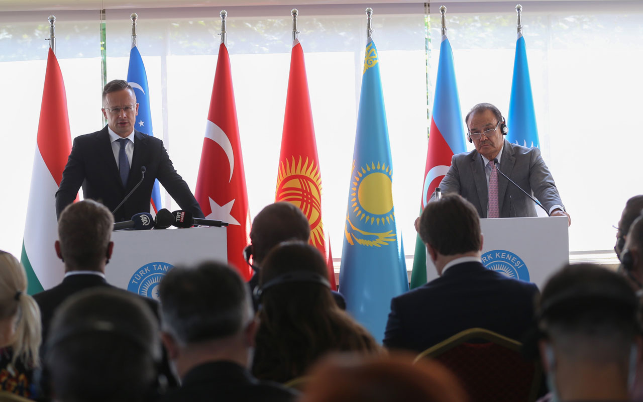 Macaristan Dışişleri Bakanı Szijjarto'ndan Türk Konseyi'ne ziyaret