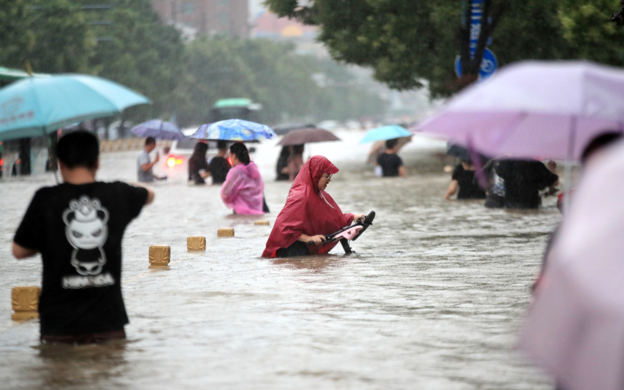 Çin'de sel felaketinde ölü sayısı yükseldi! 50 kişi hala kayıp
