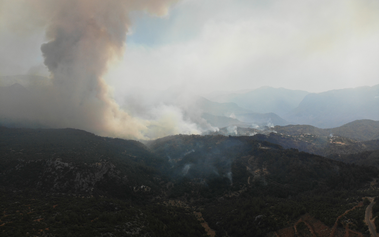 CHP'li büyükşehir belediye başkanlarından yangın bildirisi