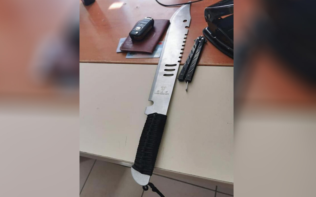 Adana'da ‘maske’ uyarısı yapan sağlıkçılara ‘Rambo’ bıçağıyla kabusu yaşattılar