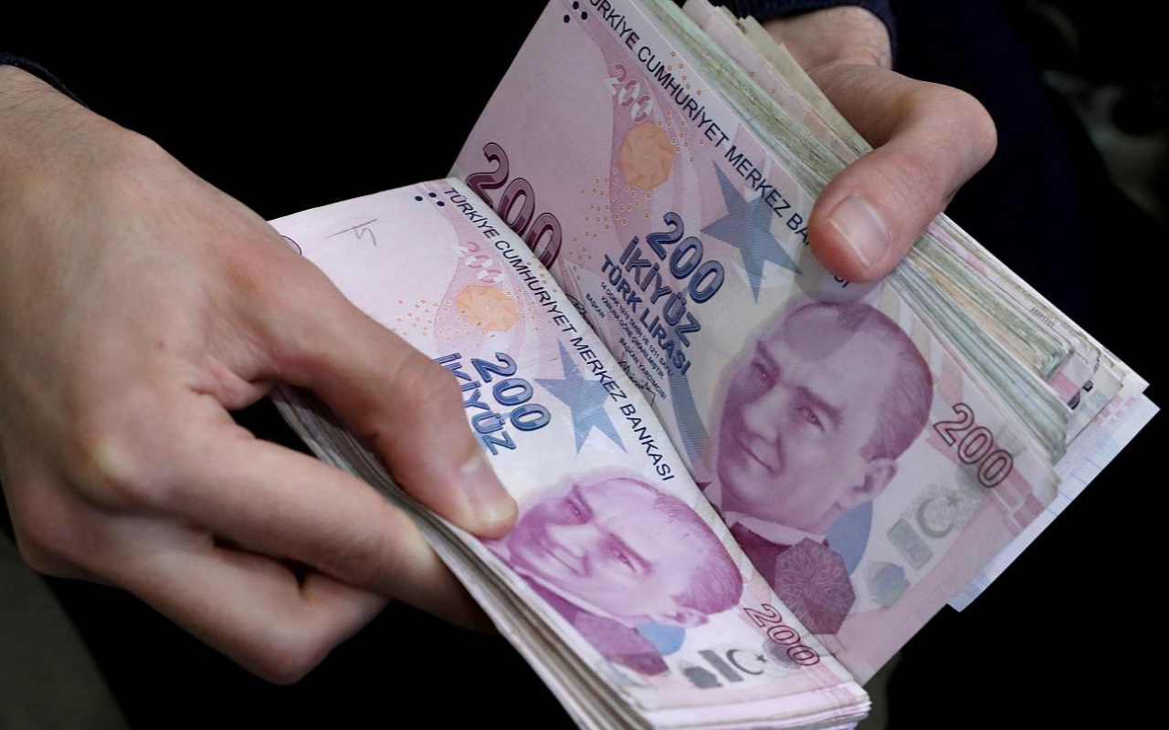 Türk Lirası'nın değer kaybetmesi bekleniyor