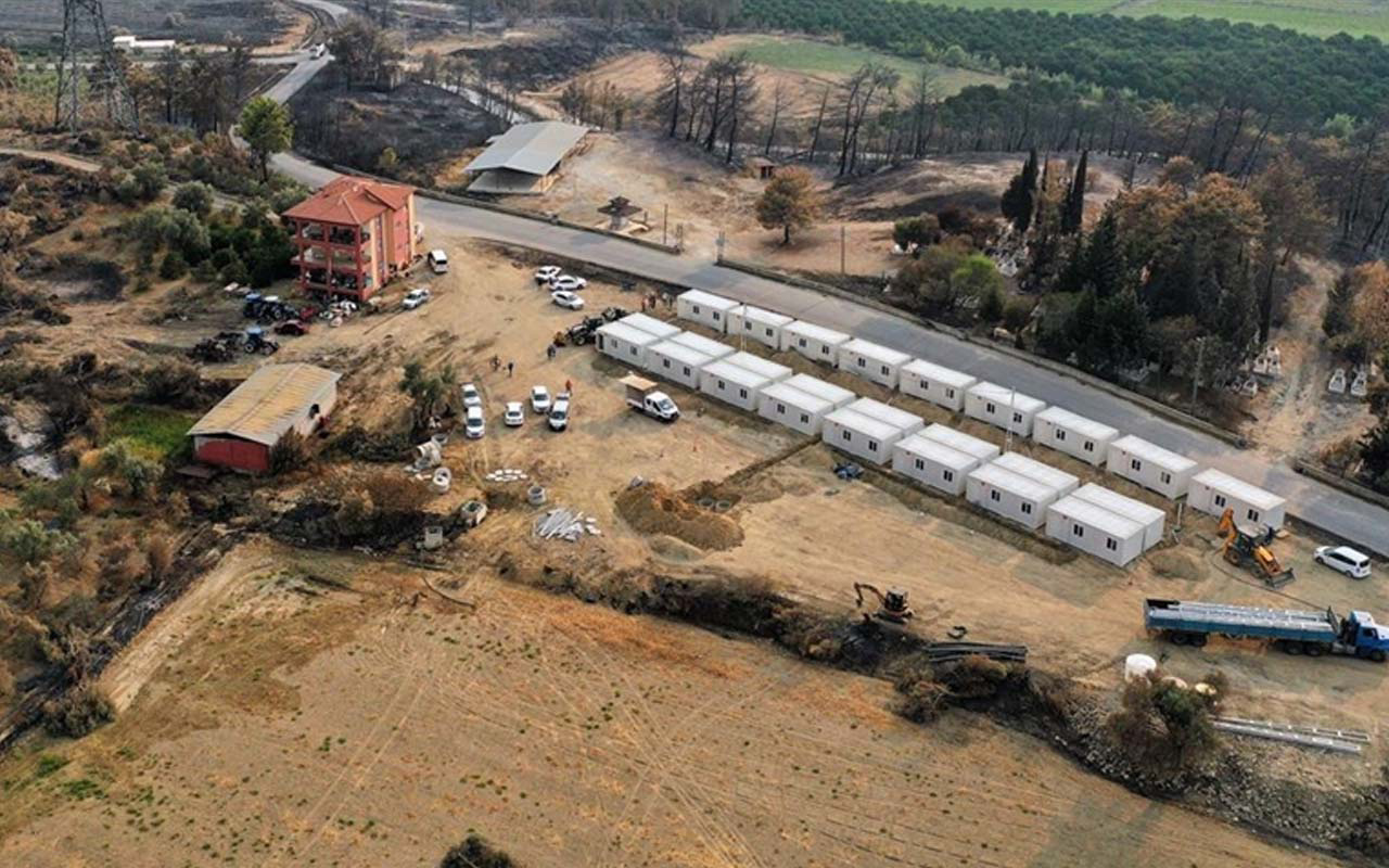 Manavgat'ta yangından etkilenen afetzedeler için 177 konteyner teslime hazır