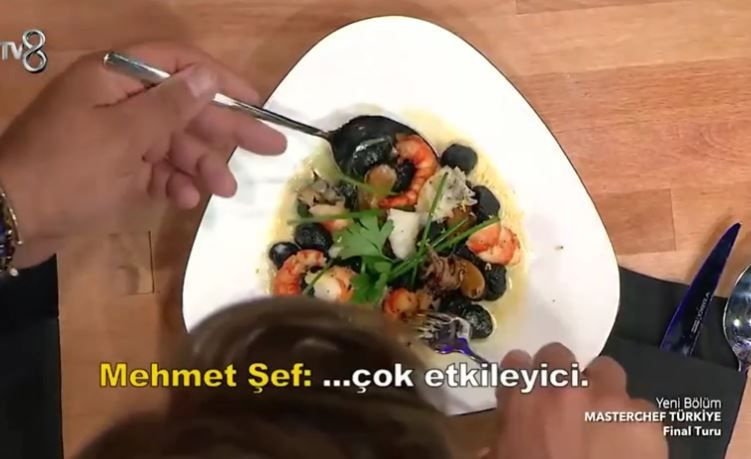 MasterChef'te skandal yemekten taş çıktı Mehmet Şef çıldırdı, yarışmacı ağladı