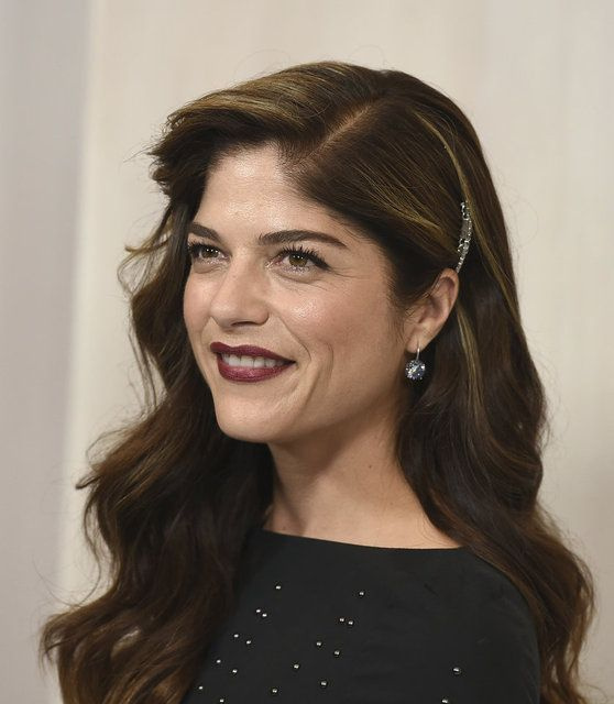 MS hastası oyuncu Selma Blair: 'Ölümünü planla' dediler