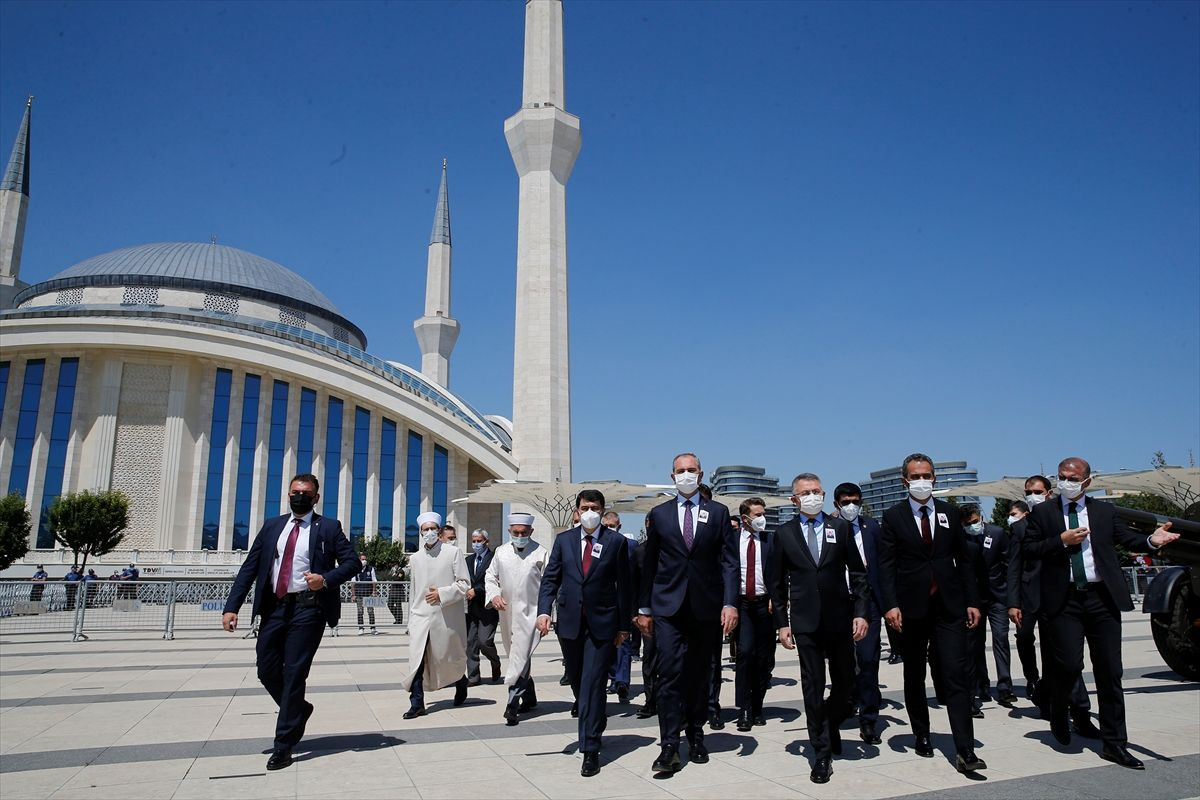 Ankara'da şehit cenazesinde gözyaşları sel oldu! Annenin feryatları yürek dağladı