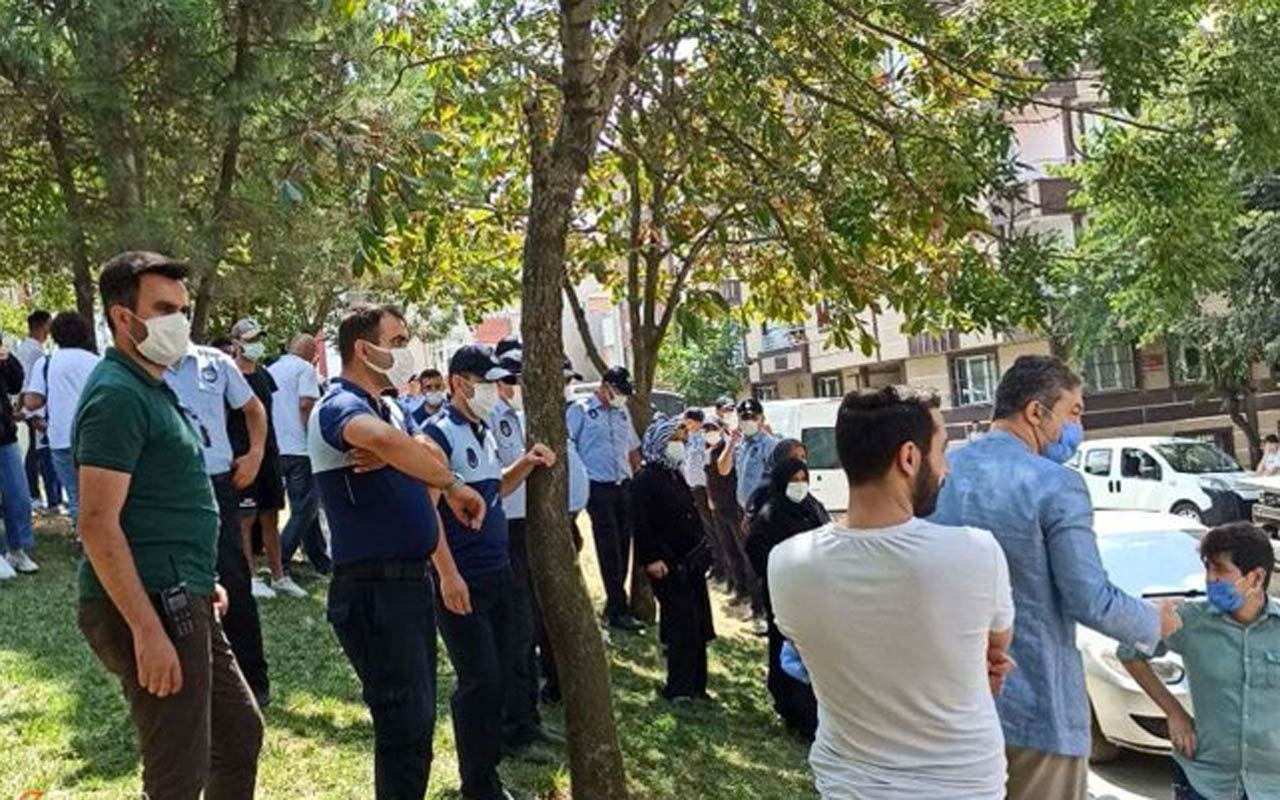 Eyüpsultan'da mahalle sakinlerinden İBB'nin park yıkım kararına tepki