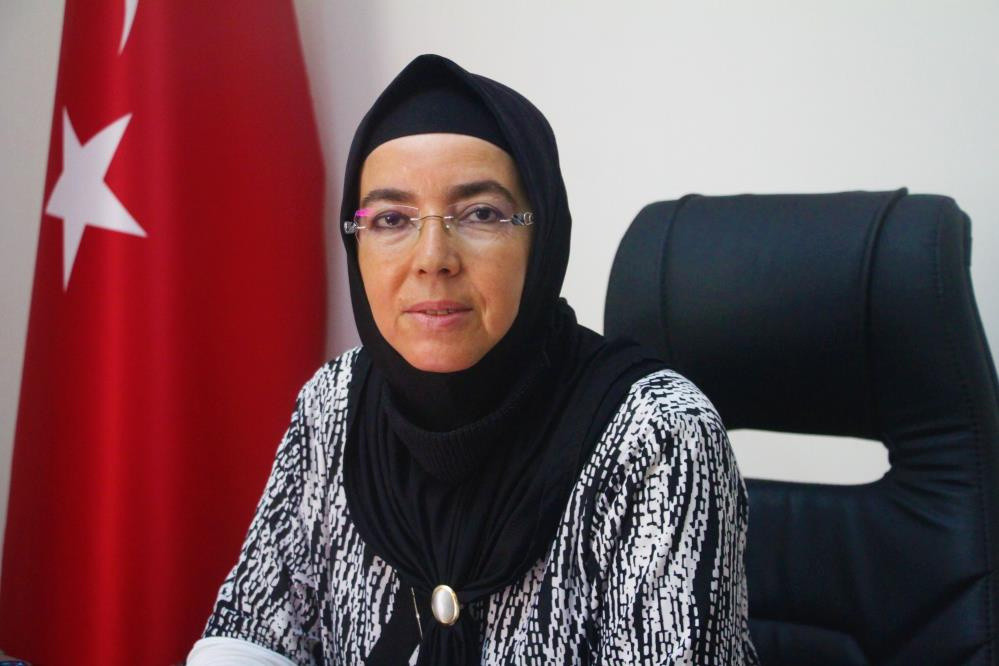 Türkiye’nin ilk başörtülü belediye başkanı, 28 Şubat sürecinde yaşadıklarını anlattı