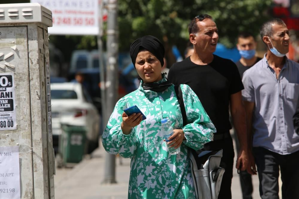 Maskeler indi, vakalar arttı! Elazığ HES uygulamasında kızardı