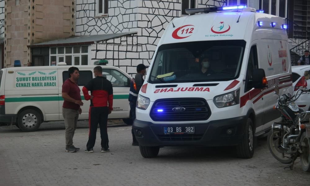 Korkunç olayın adresi Afyonkarahisar! Anne ve oğlu vurulmuş baba asılı halde bulundu