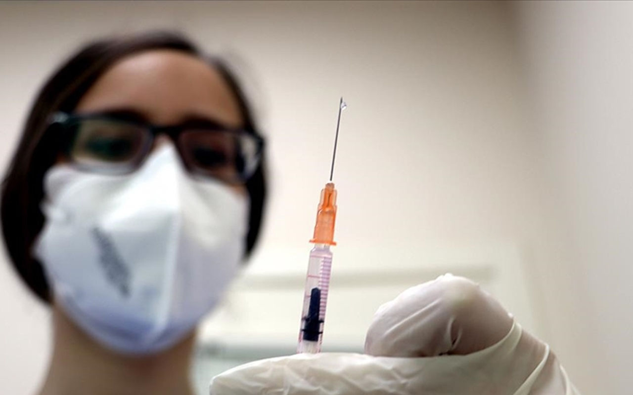 Koronavirüsün kabusu varyantlar için yeni çözüm! Varyant geçirmez aşı