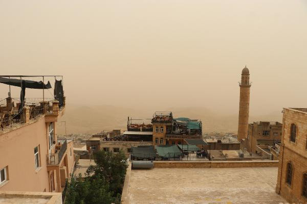Prof. Dr. Ahmet Kılıç'tan toz fırtınası uyarısı! "Solunum sorununa neden olur, maske takın"