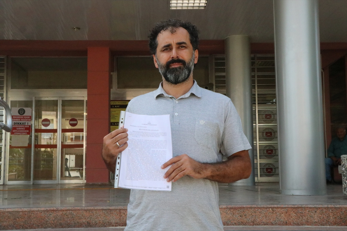 İzmir'de haşema yasağı! iraladığı yazlık sitenin havuzuna giremedi! Suç duyurusunda bulundu