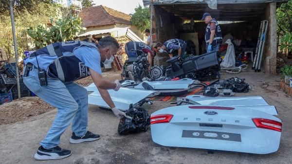 Muğla'dan çalınan otomobil Antalya'da bulundu! Paramparça etmişler