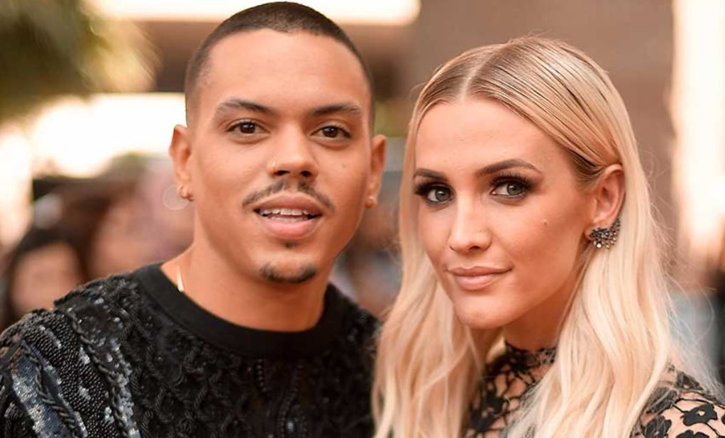 Ashlee Simpson, eşinin çıplak fotoğrafını paylaştı