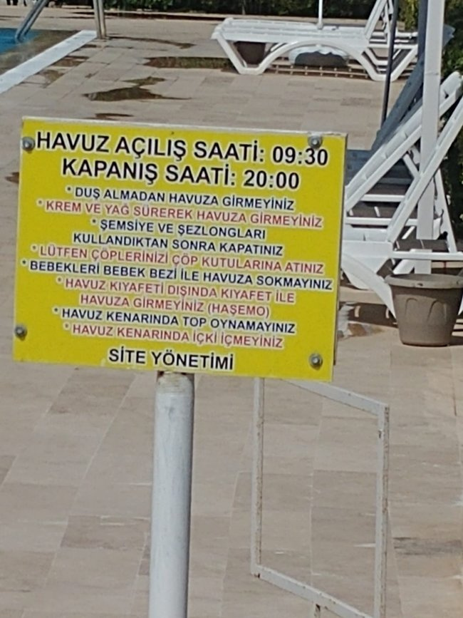 İzmir'de başörtülü kadına akılalmaz yasak! Pes dedirten savunma...