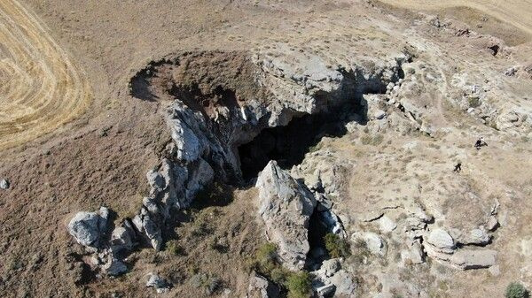 Sivas'ta gizemli mağaranın içini gören şaştı kaldı: Yarı yarıya azaldı