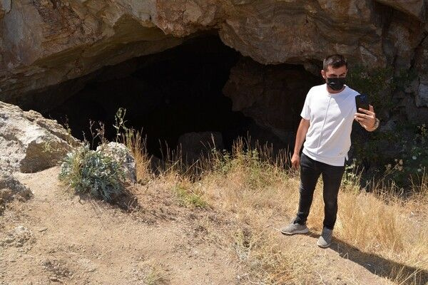Sivas'ta gizemli mağaranın içini gören şaştı kaldı: Kaçış tüneli olarak kullanıldı
