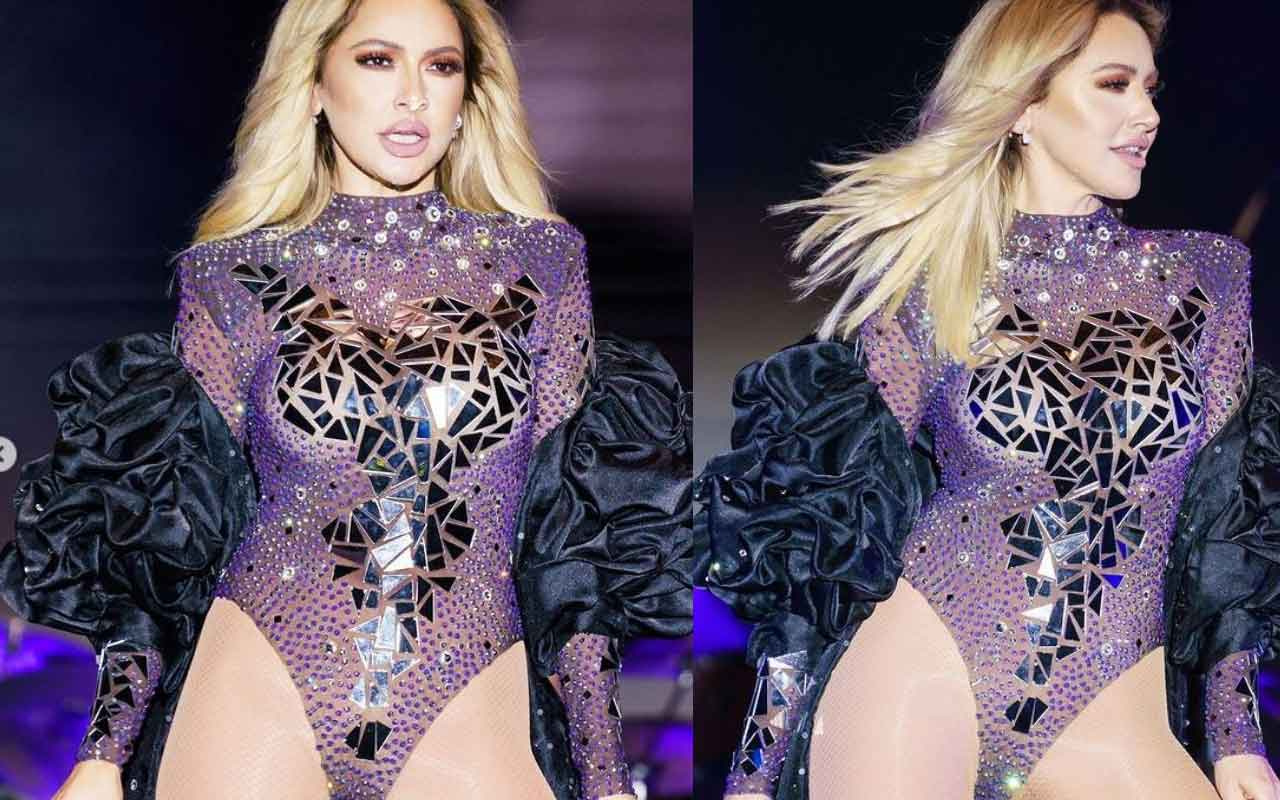 Hadise'nin konser kostümü ve dekoltesi olay oldu Sosyal medya karıştı!