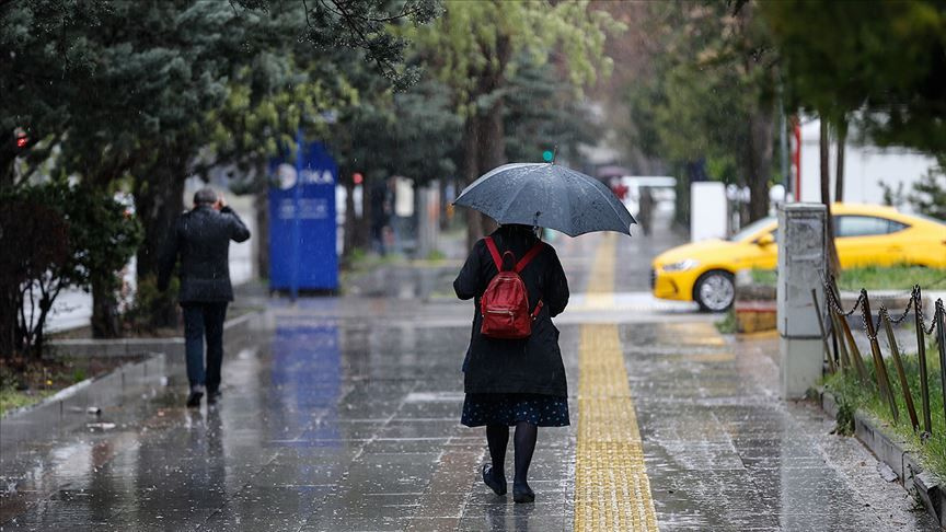 Meteoroloji uyardı kuvvetli yağış geliyor! Bu illerde yaşayanlar dikkat: Şemsiyesiz çıkan pişman olur