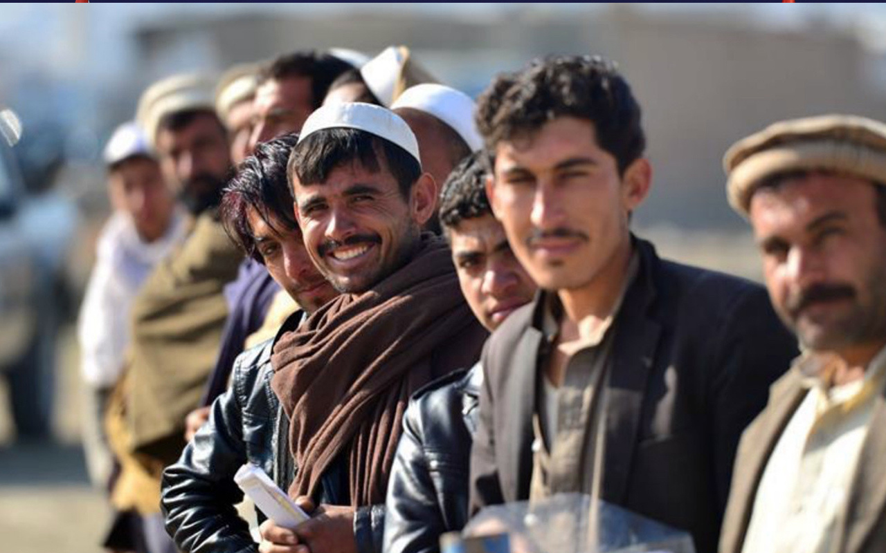 Taliban yönetimindeki Afgan halkı konuştu! Göç etmemek için istediklerini sıraladılar