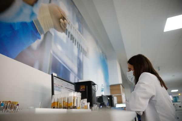İstanbul'daki laboratuvarlarda 6 Eylül hazırlığı! Zorunlu PCR testi dönemi başlıyor