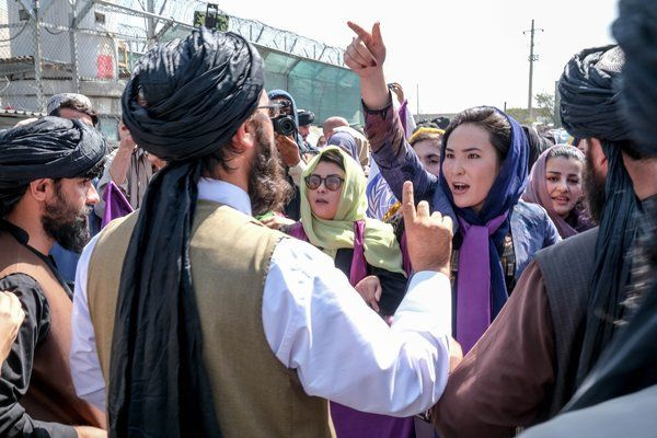Dünya 50 Afgan kadını konuşuyor! Taliban'a başkaldırıp sokağa çıktılar