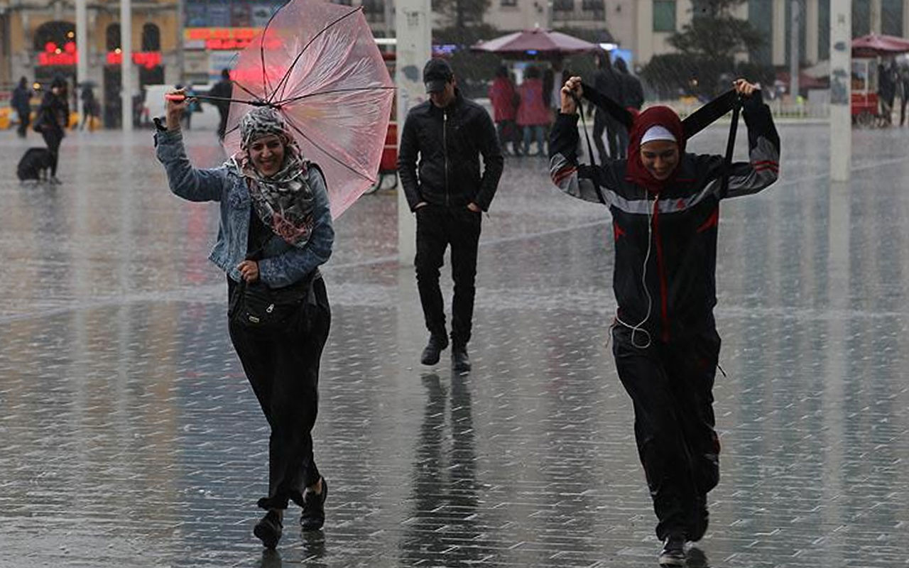 Sıcaklık mevsim normalleri altına düşüyor! Seferler iptal Meteoroloji uyardı