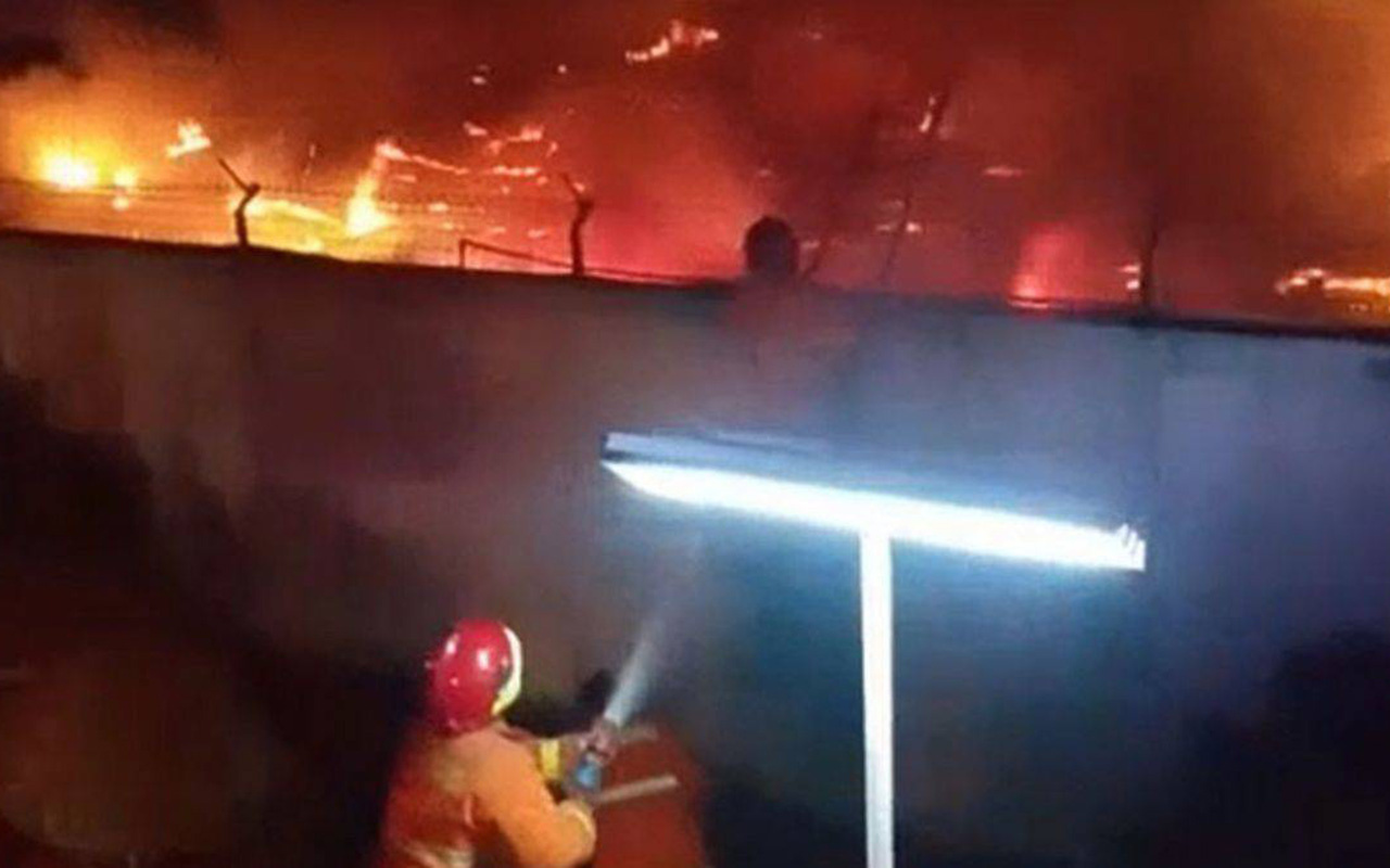 Endonezya’da dehşet! Cakarta'daki hapishanede yangın çıktı 41 mahkum öldü