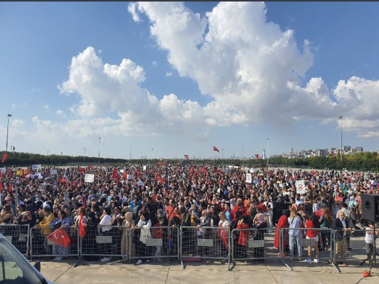 Koronavirüs aşı karşıtları 'Büyük Uyanış mitingi' için Maltepe'de buluştu! Cumhurbaşkanı Erdoğan'a One Minute çağrısı