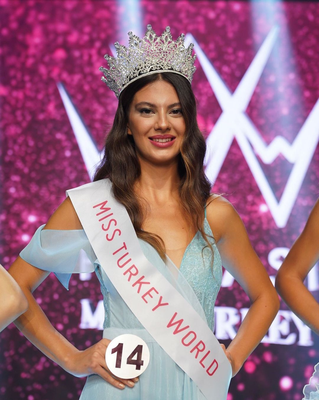 Torpil iddiasına bakın ne dedi! Miss Turkey 2021 güzeli Dilara Korkmaz 'kıyamıyorum' deyip konuştu