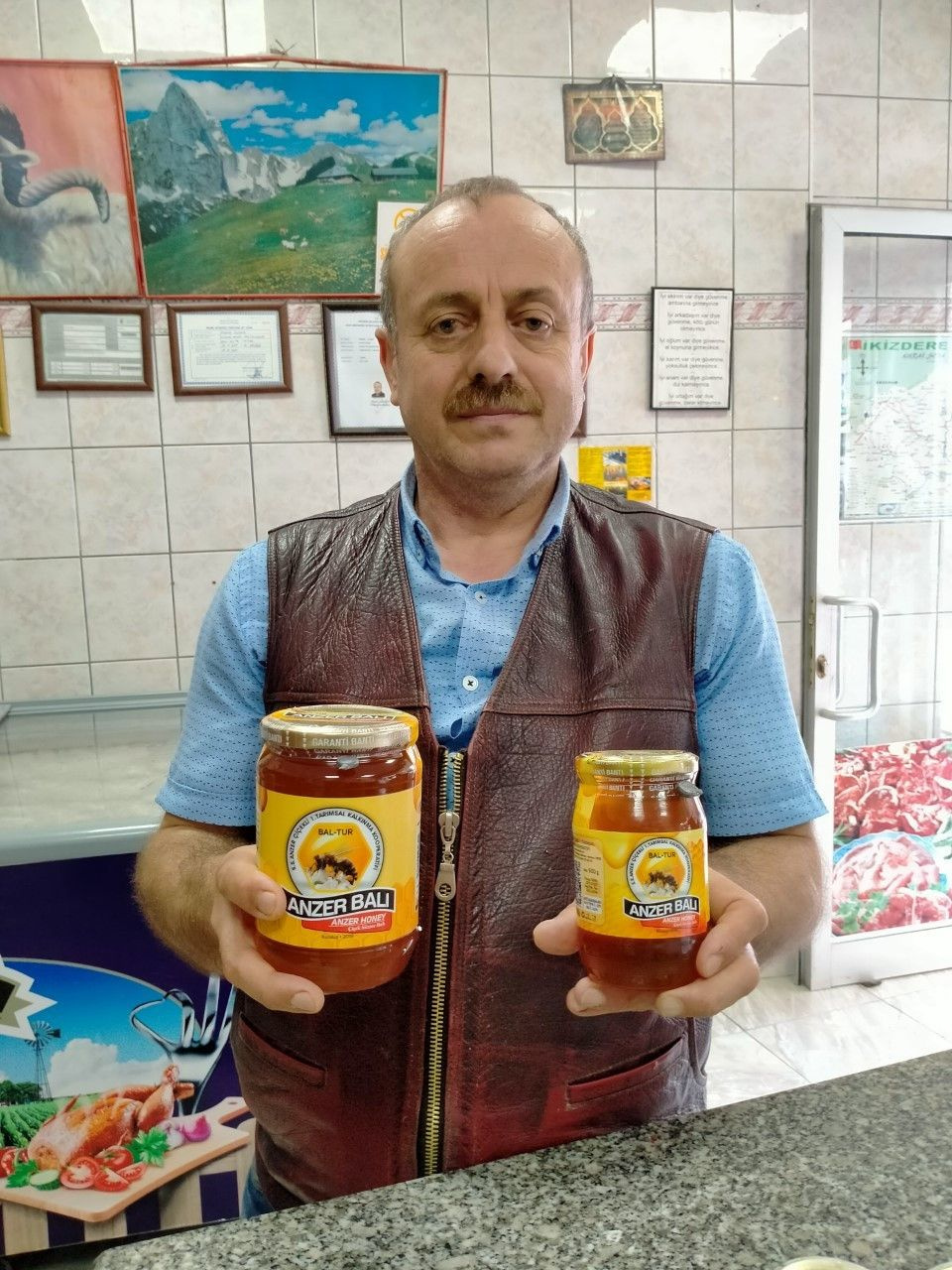 Üreticiler uyardı: Sahte Anzer balına dikkat!