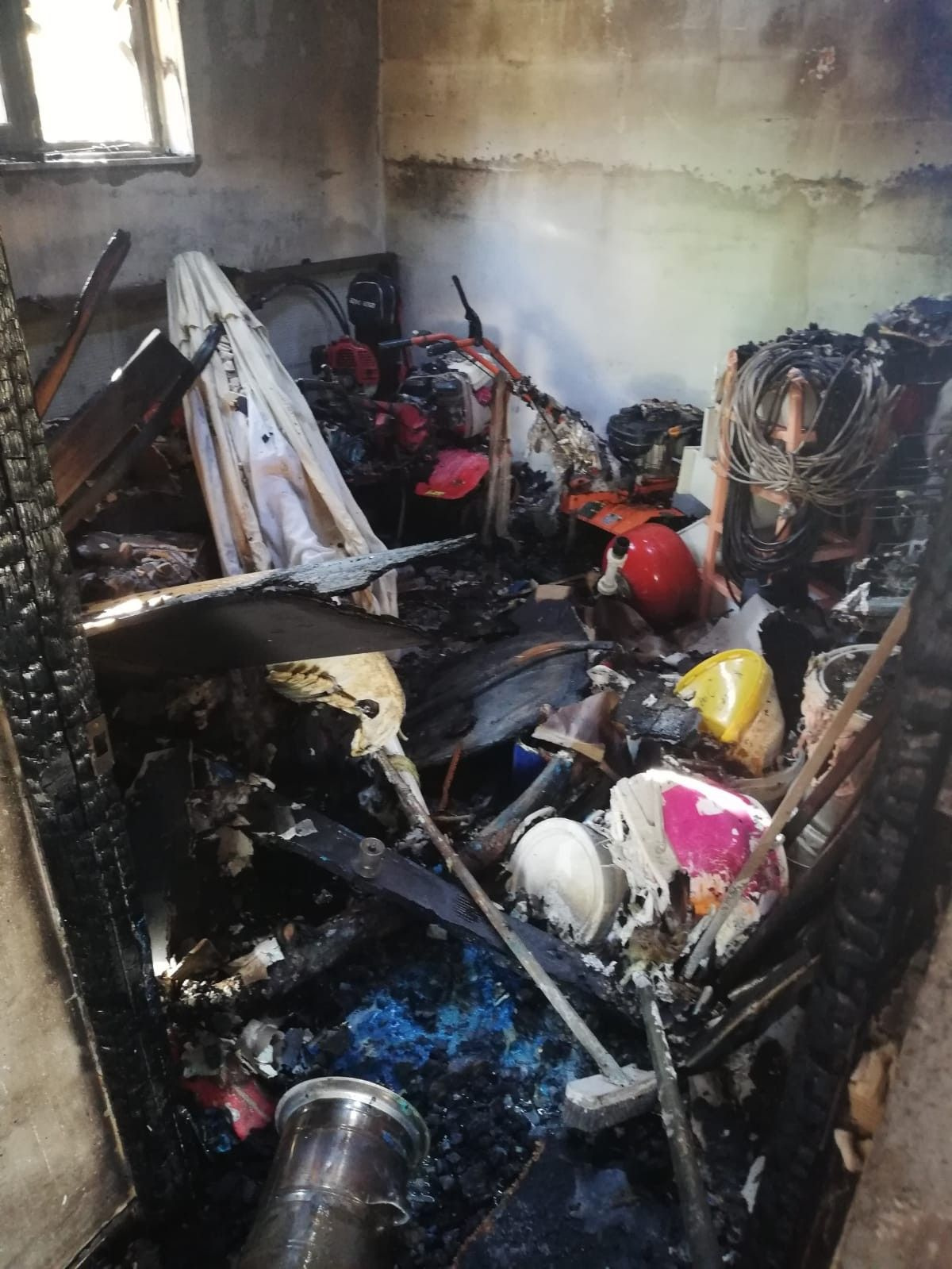 Sakarya'da 4 kişilik aile yanarak öldü! Felaketin boyutu ortaya çıktı: Geriye enkaz yığını kaldı