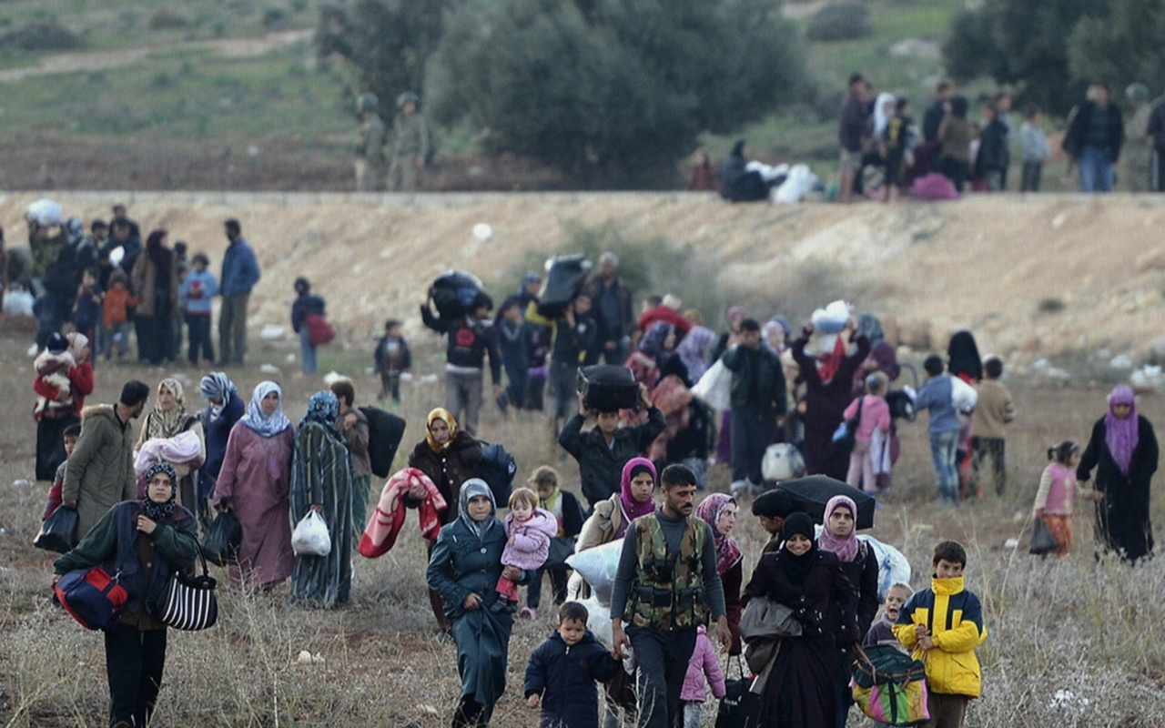 Tansiyonun yükseldiği İdlib'den Türkiye'ye yeni göç dalgası ihtimali