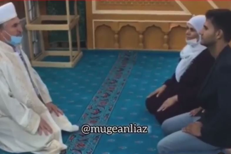 Müge Anlı'da ailesine kavuşan Vedat Şen bırakıldığı camiide Müslüman oldu