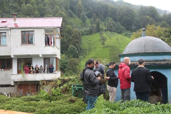 "Kimse uğraşmayacak" demişti! Rize'de emekli inşaat ustası 32 yıl önce yaptığı mezara defnedildi