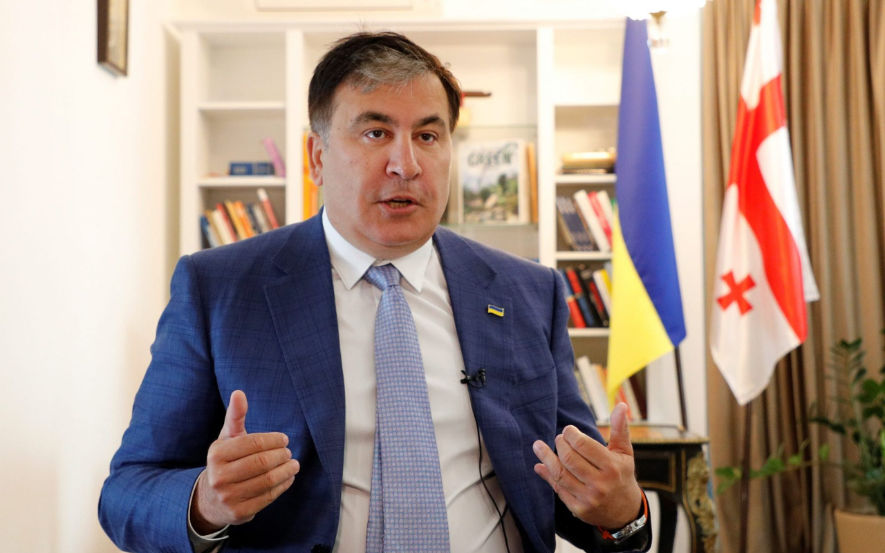 Gürcistan’a geri dönen Saakashvili gözaltına alındı.