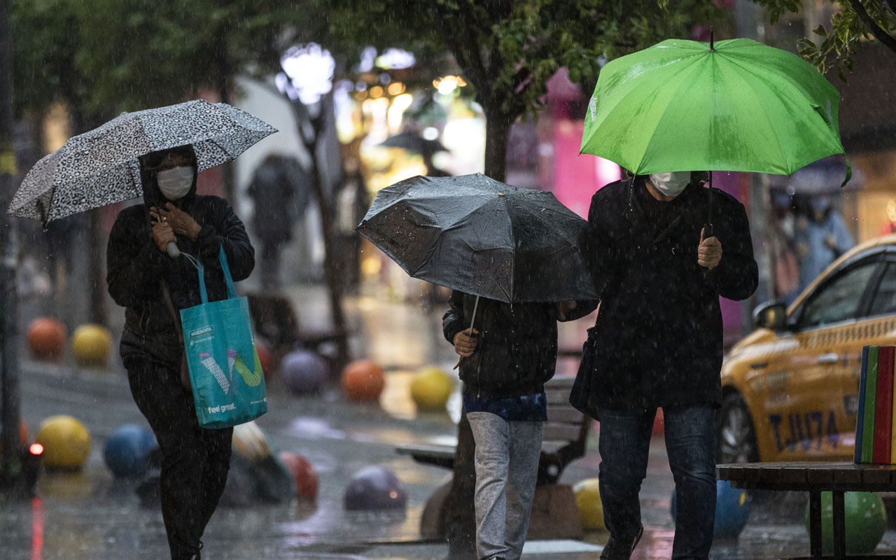 Cuma günü İstanbul'da hava fena bozacak! Meteorolojiden şaşırtan tahminler