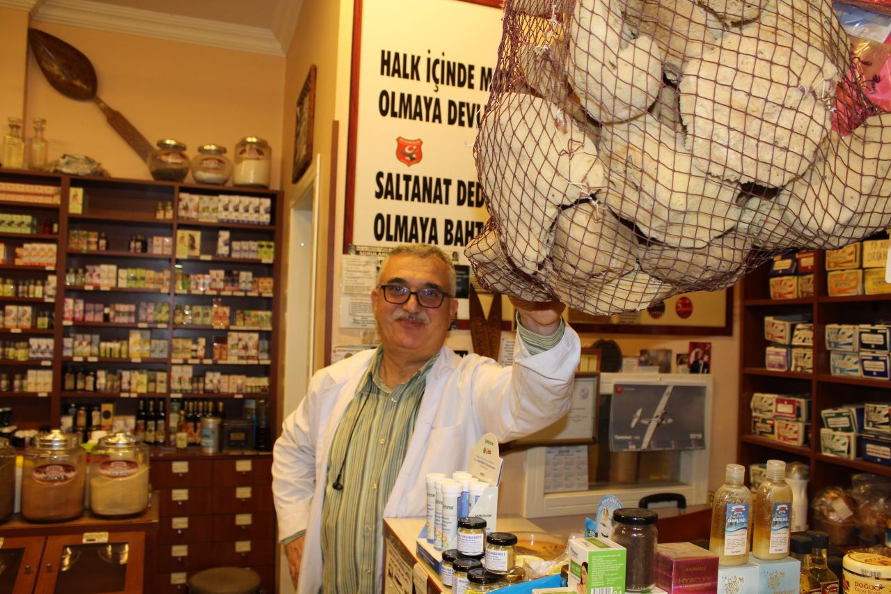 Bursa'da kilosu 4 bin TL'ye satılıyor! 10 yıl kullanım ömrü var: Faydaları saymakla bitmiyor.