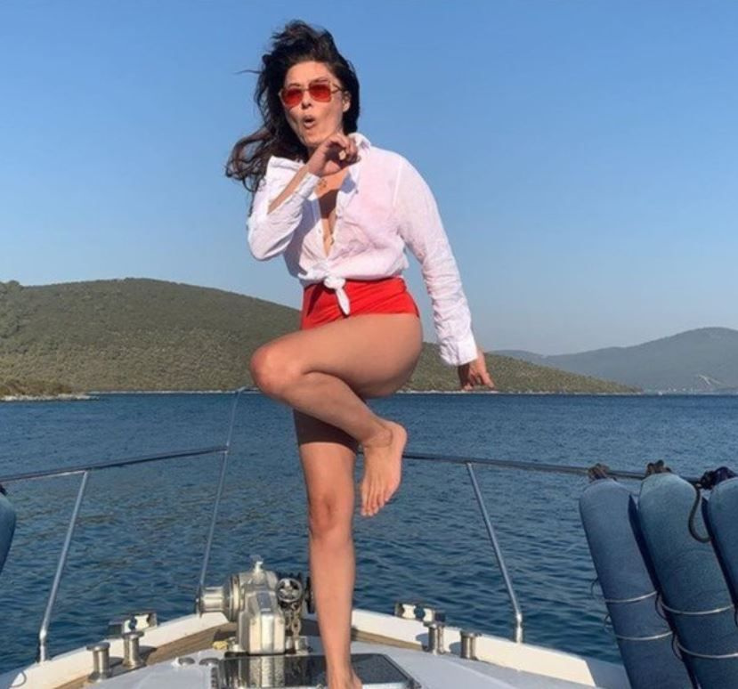 Nurgül Yeşilçay yeni dizisi Poz'u NFT olarak satıyor işte fiyatı